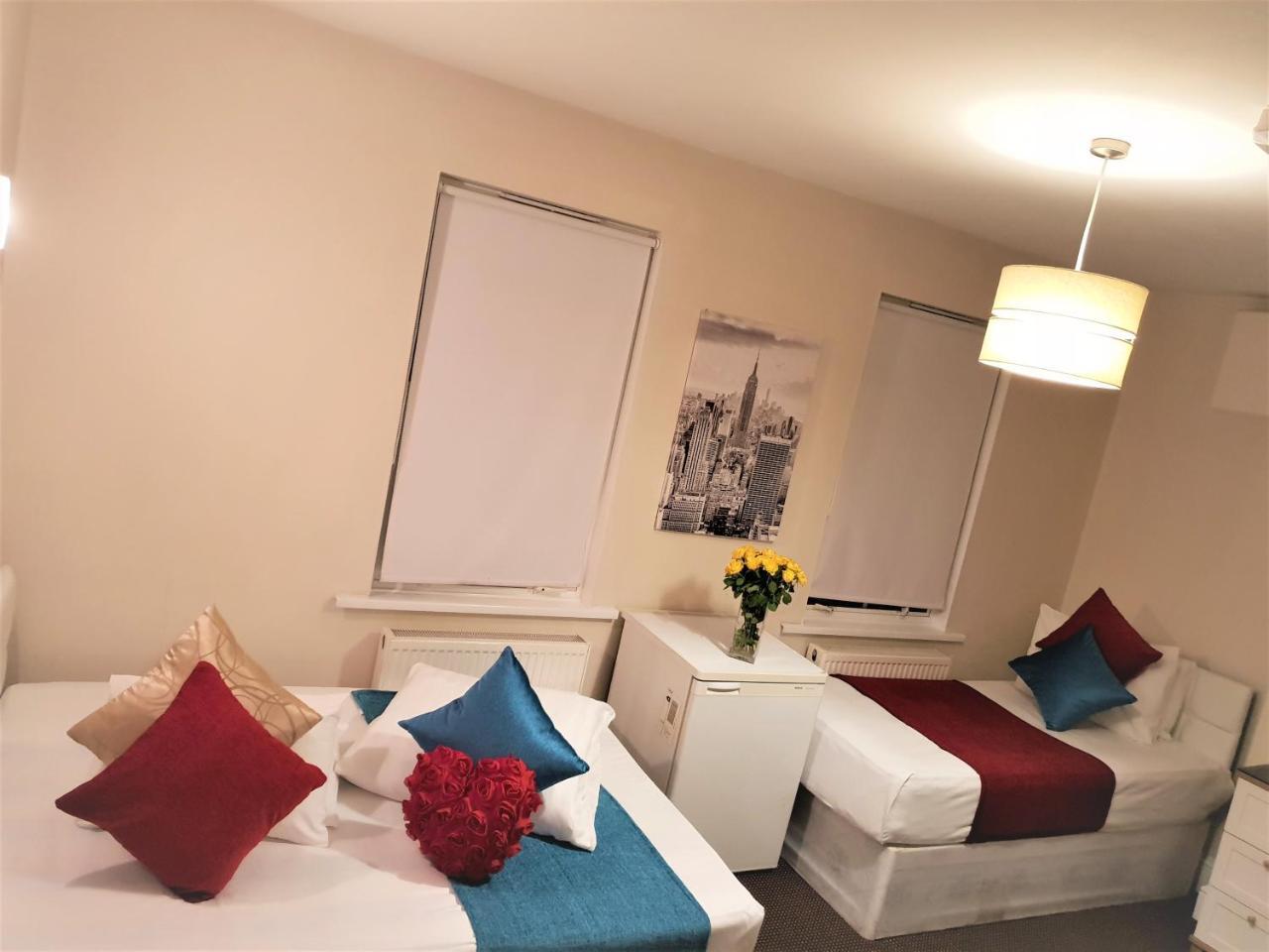 The King William Hotel Лондон Екстериор снимка
